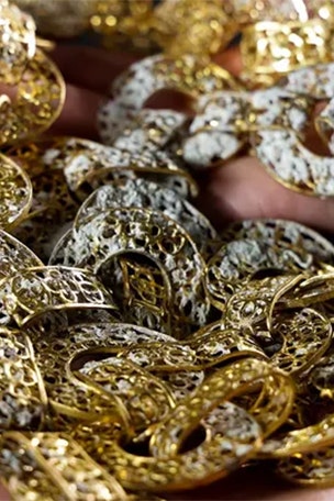 Treasure found in SHIPWRECK