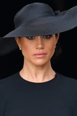 Meghan requests meeting with KING