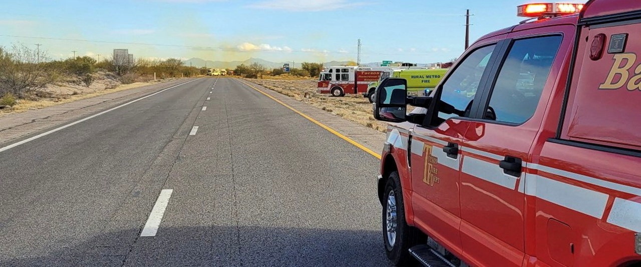 Toxic nitric acid spill from highway rollover turns deadly in major US city