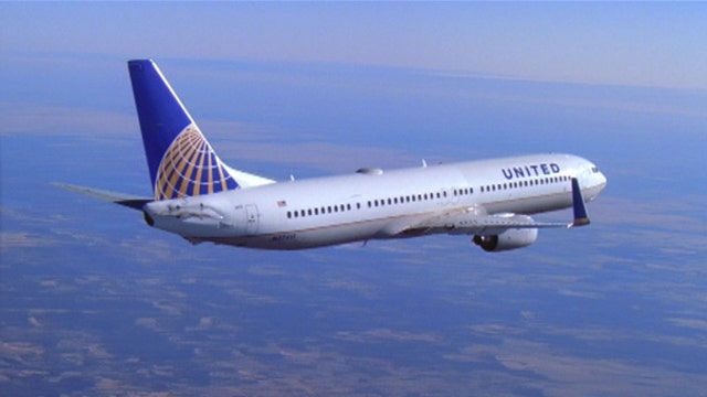 United Airlines forecasts 2015 will be better than 2014