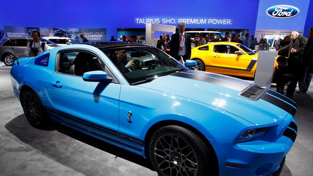 Ford’s new Mustang comes with sporty digital engine noise