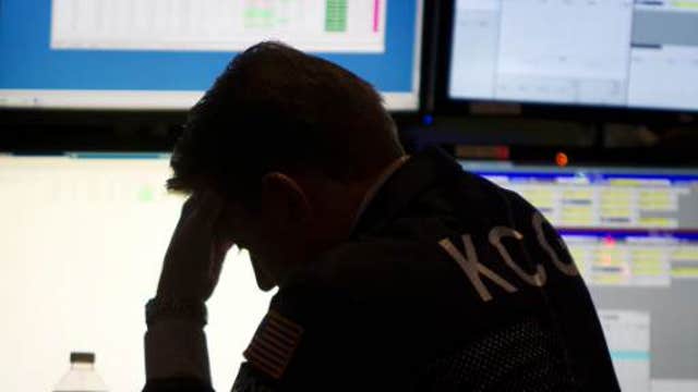 Wall Street plunges 