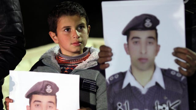 ISIS release video burning Jordanian pilot alive
