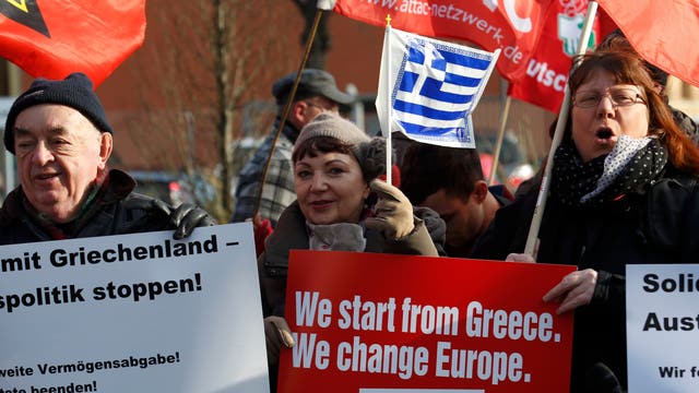 ECB gets tough with Greece 