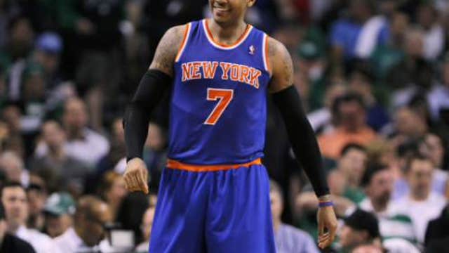 Should the Knicks keep Carmelo Anthony?