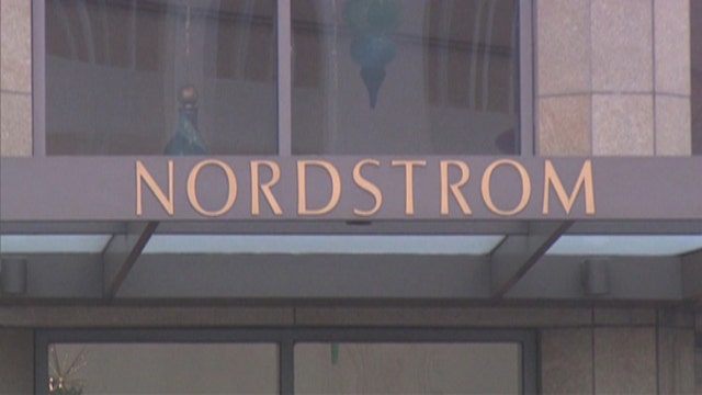 Nordstrom 4Q earnings miss estimates