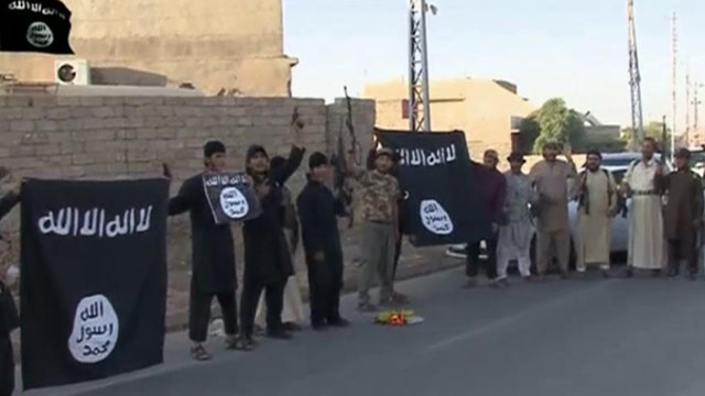 Iran backs Iraq military to reclaim Tikrit from ISIS