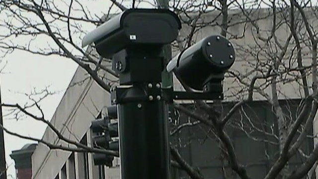 Chicago puts breaks on some red-light cameras