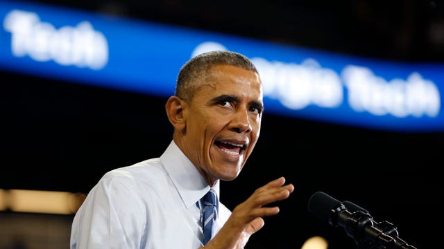 Obama visits VA clinic amid questions on veteran care