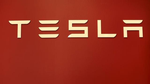 Tesla to unveil Model S update  