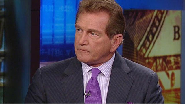 NFL legend Joe Theismann on how ObamaCare impacts small business