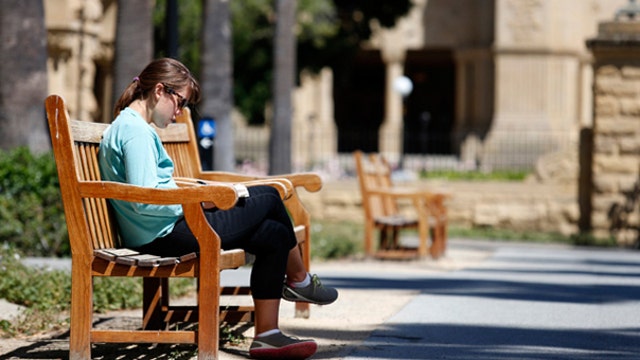 Stanford offers free tuition to families making $125K or less