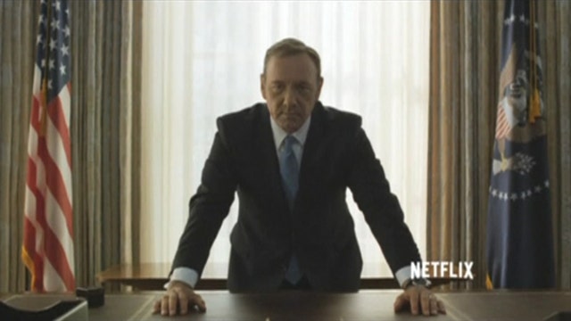Netflix signs ‘House of Cards’ for another season