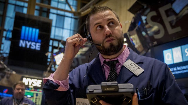 American CFOs forecasting growth in earnings, hiring