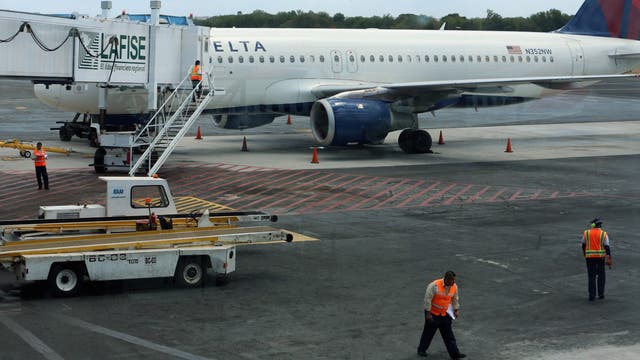Delta debuts flight pet tracker to flyers