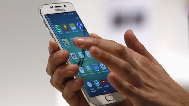 Will Samsung’s Galaxy S6 beat the iPhone?