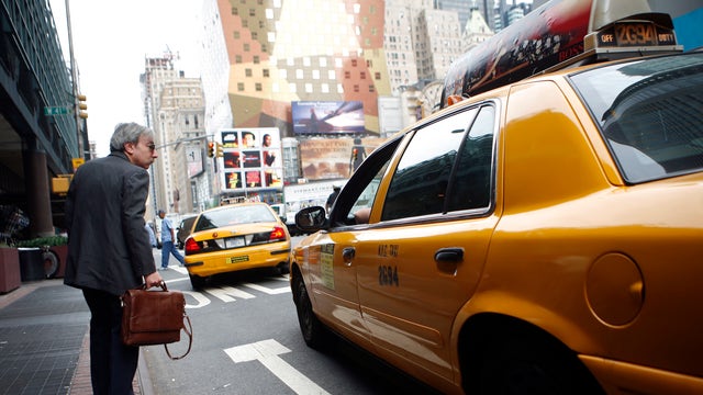 Gasparino: Traders shorting taxi-medallion lenders