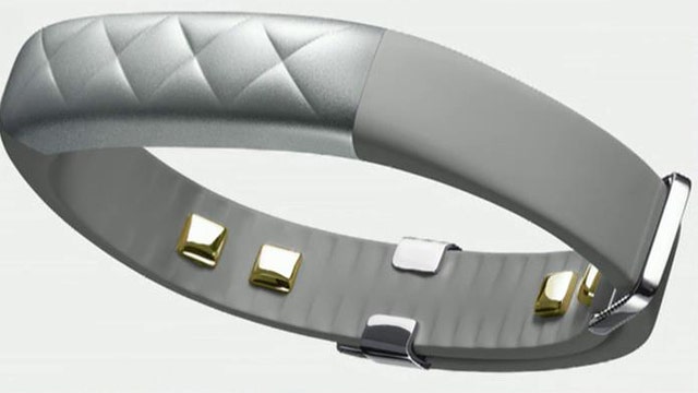 Jawbone, AmEx exercise mobile payments to your wrist
