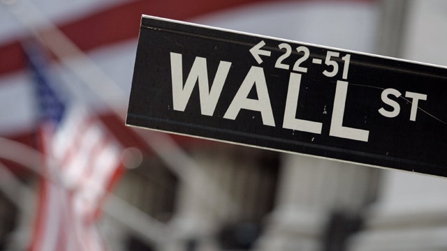 Midday Market Report: 4/23/15