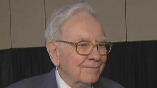 Warren Buffett on NetJets pilot complaints, Clayton Homes