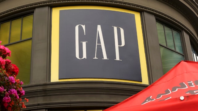 Gap shares move lower on decline in sales