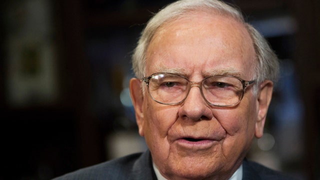 Warren Buffett’s proposal better than a minimum wage hike?