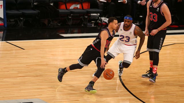 Lebron James, Steph Curry a slam dunk for NBA sponsors 