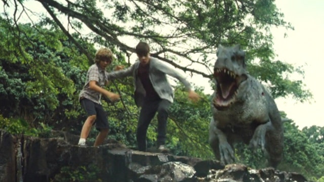 ‘Jurassic World’ smashes box office record