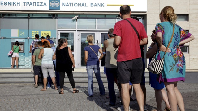 Greek crisis hits markets