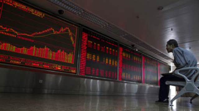 China bans major shareholders from selling stakes for next 6 months