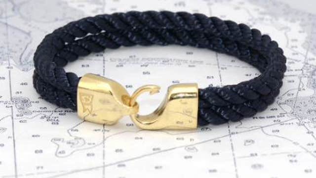 Traditional nautical bracelet with a modern twist
