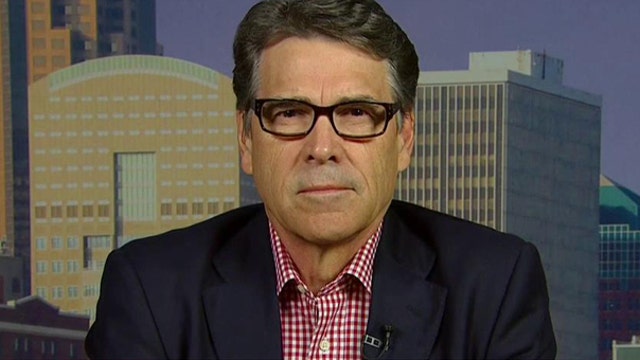 Rick Perry: White House, Clinton engaged in cover-up at Benghazi