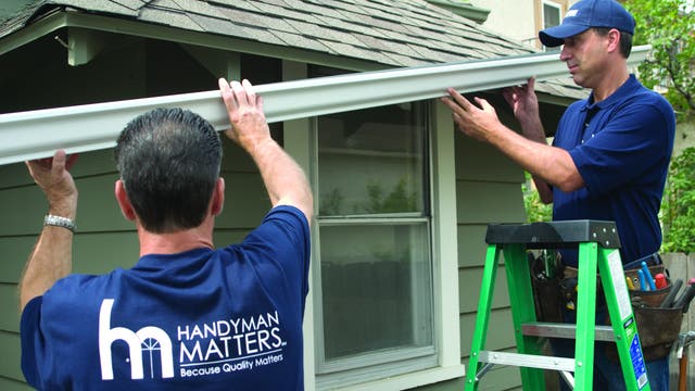 FBN’s Charles Payne on the success of Handyman Matters and founder Andy Bell.