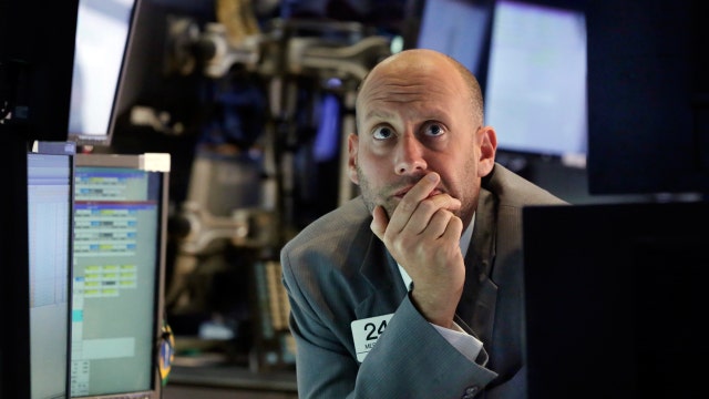 Wall Street stocks slide in late selloff