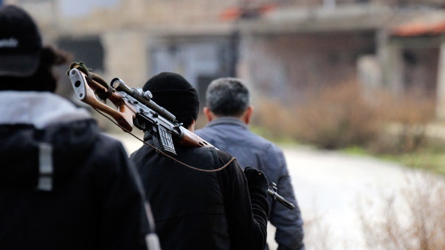 U.S.-trained Syrian rebels turning over weapons to al-Nusra?