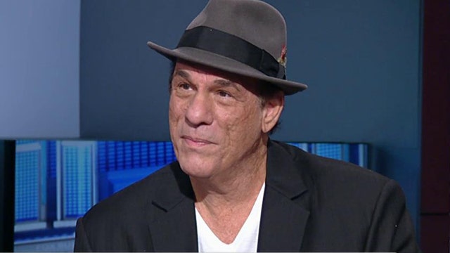 Robert Davi on the outsiders dominating the Republican field