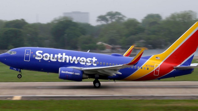 836 Southwest flights delayed