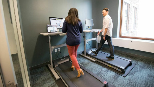 Sitting discount treadmill desk