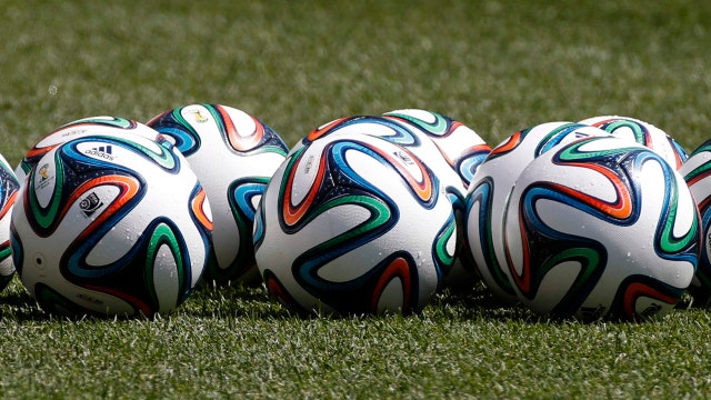 Will new header rules make soccer safer for kids?