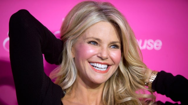 Christie Brinkley on GMOs: 'We're guinea pigs'