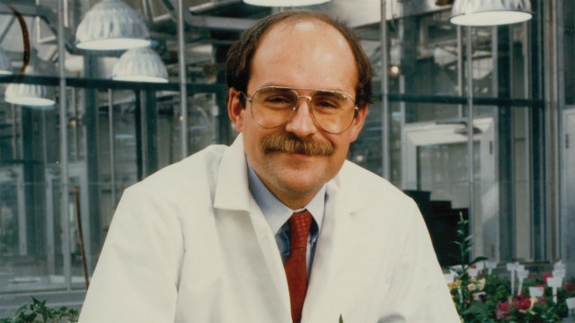 Dr. Robert Fraley created GMOs for Monsanto in 1996.