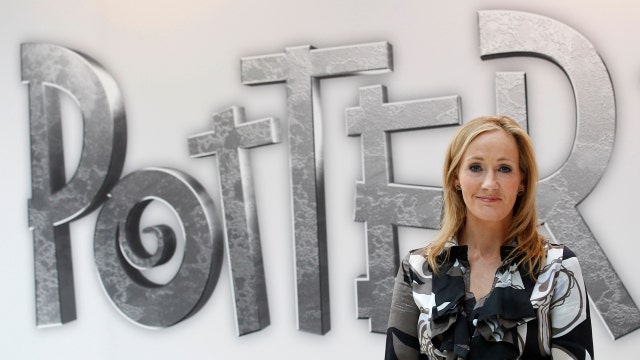 J.K. Rowling Unveils Pottermore Website, Announces Harry Potter eBooks –  The Hollywood Reporter