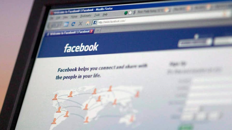 FBN's Tracee Carrasco on Facebook's decision to suspend 200 apps in the wake of the Cambridge Analytica data scandal.
