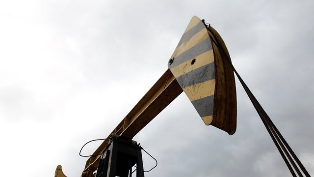 Could oil drop to a new record low?