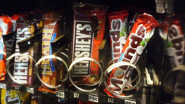 ACA calls for calorie counts on vending machines