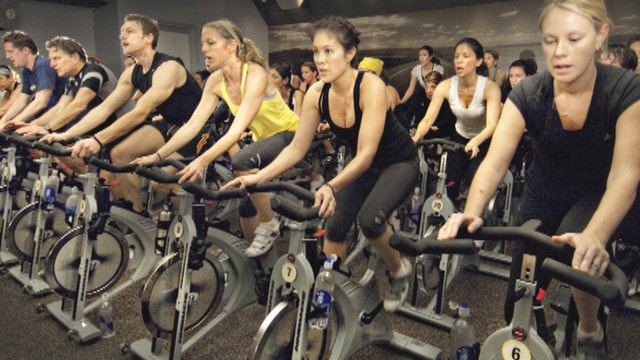 FOXBusiness.com’s Kate Rogers with SoulCycle co-founder Julie Rice on how the indoor cycling studio plans to grow in the year to come.