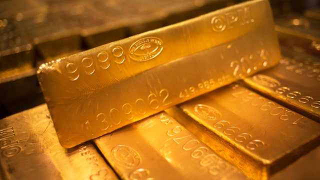 Sentiment turning positive on gold?