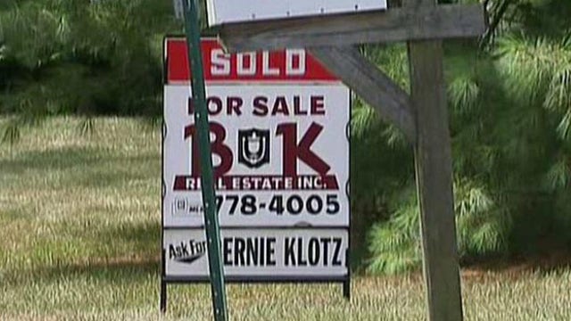 Existing home sales rise 1% in December