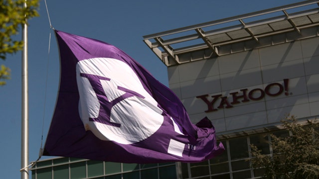 Is Yahoo in a contraction?