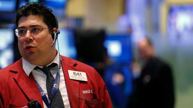 Stocks edge higher on earnings after massive selloff